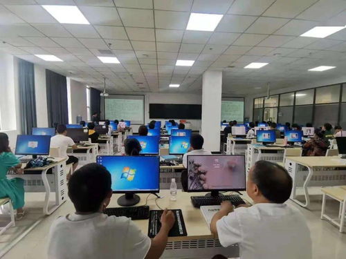 秀山電商技能培訓火熱招生 計算機技術培訓，培訓費食宿費全免